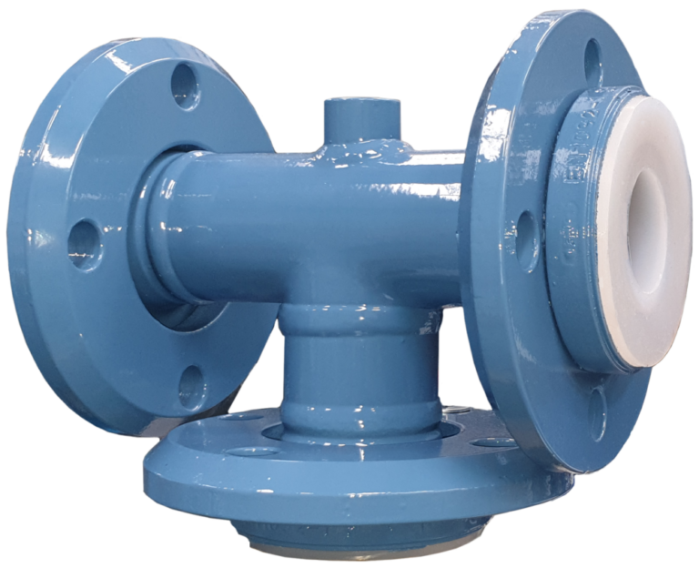 PFA lined equal tee with rotating flanges for use with corrosive acids